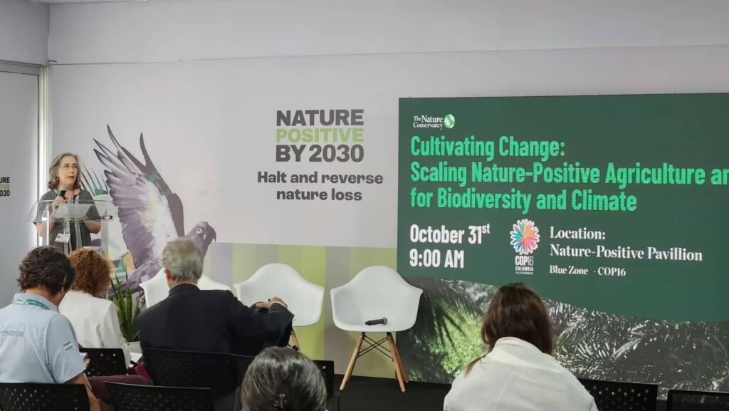 Panel sobre agricultura y ganadería positiva para la naturaleza y el clima con participación de expertos